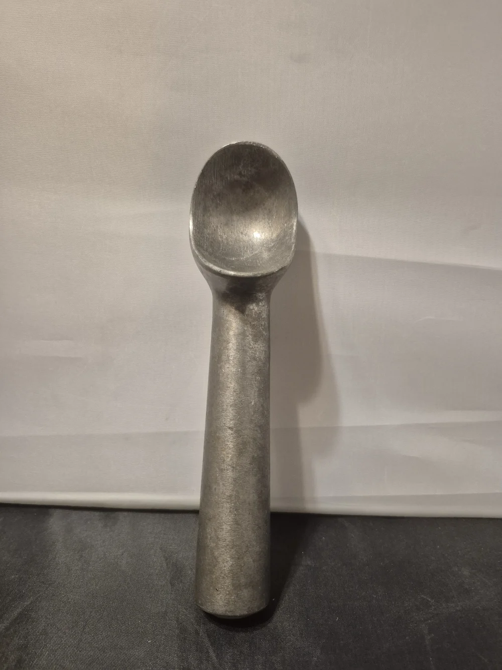 Vintage Pampered Chef Heavy-Duty Metal Ice Cream Scoop Collectible